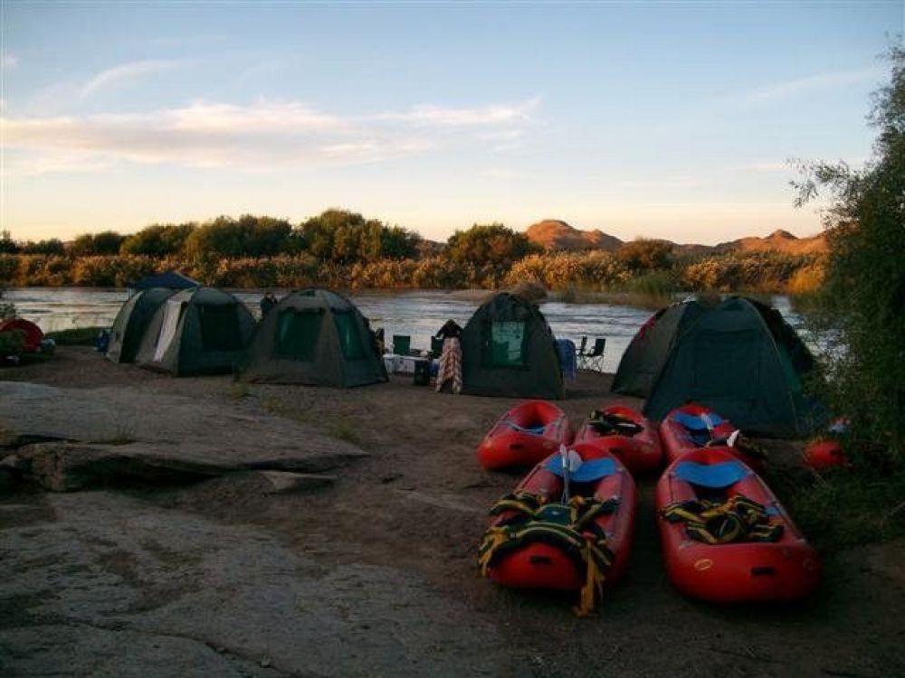 overnight_rafting.jpg